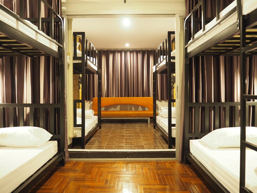 צ'יאנג מאי Eden Walking Street Hostel חדר תמונה