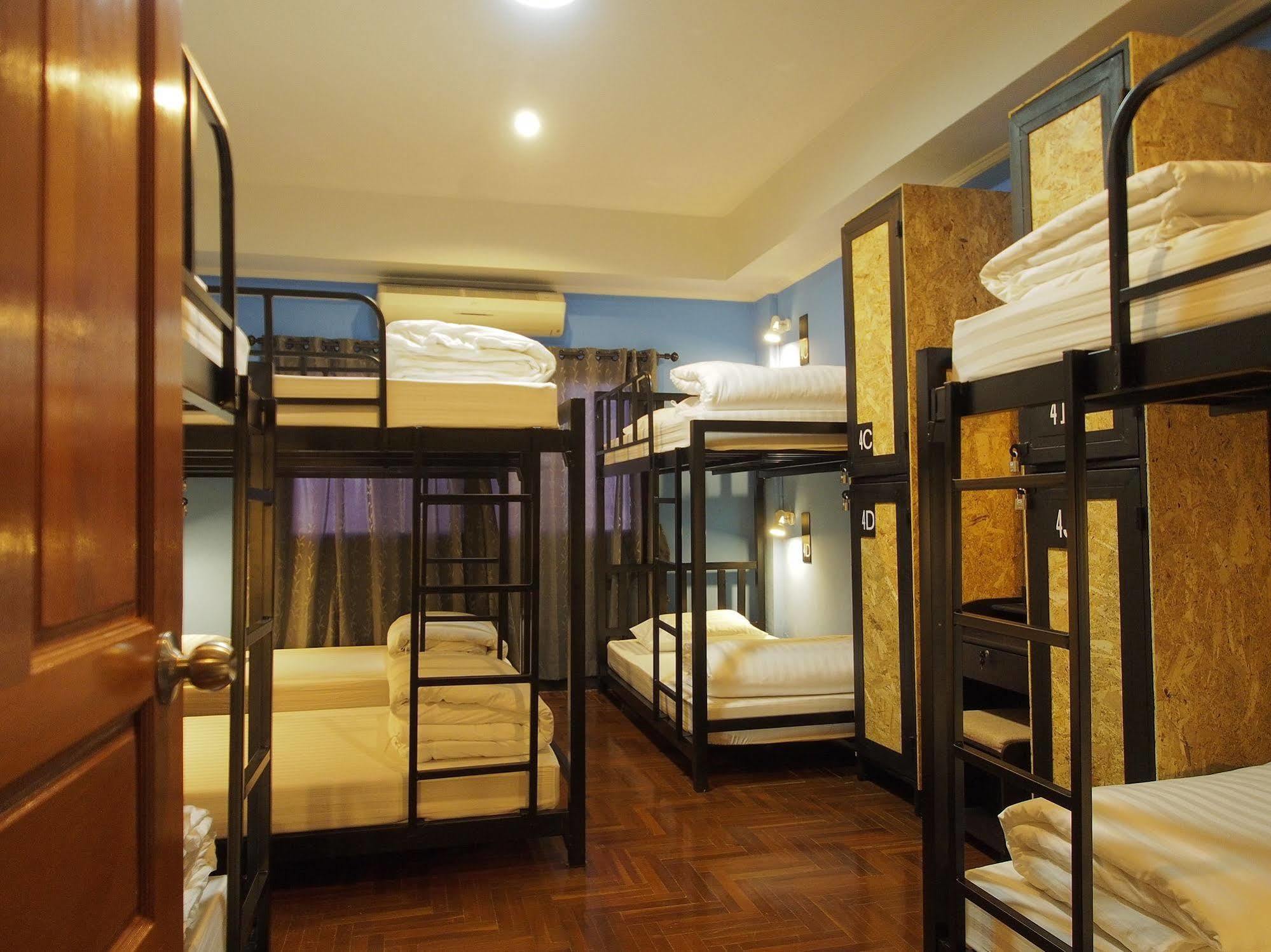 צ'יאנג מאי Eden Walking Street Hostel מראה חיצוני תמונה