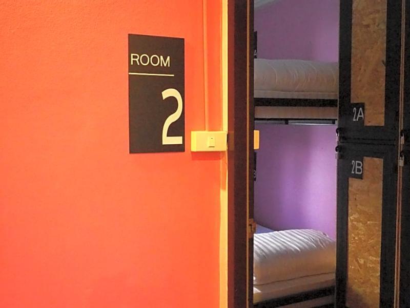צ'יאנג מאי Eden Walking Street Hostel מראה חיצוני תמונה